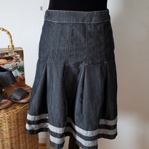 Baccini Denim High Waist Skirt Size 12P - Picture 5 of 8